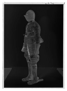 Hjälmhuva - Livrustkammaren - 69547-negative