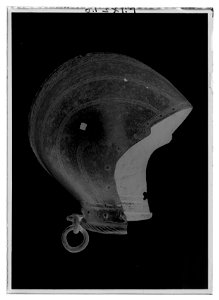 Hjälm - Livrustkammaren - 61299-negative