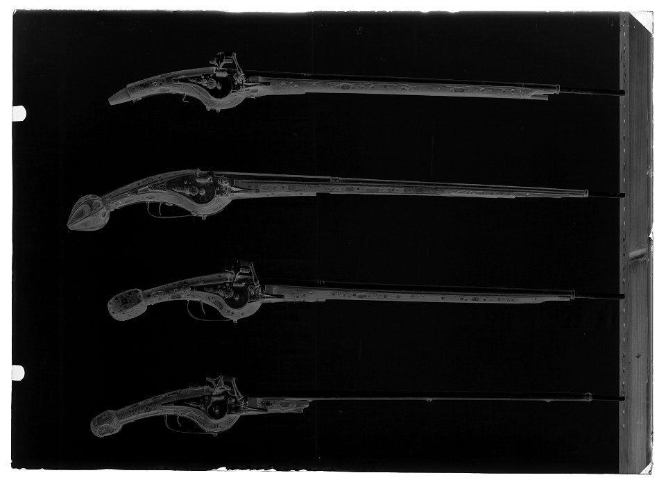 Hjullåspistoler - Livrustkammaren - 34534-negative