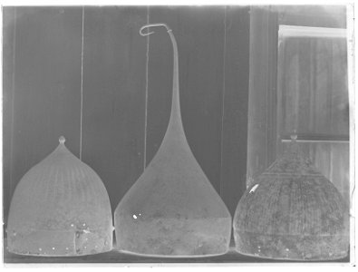 Hjälmar - Livrustkammaren - 77121-negative