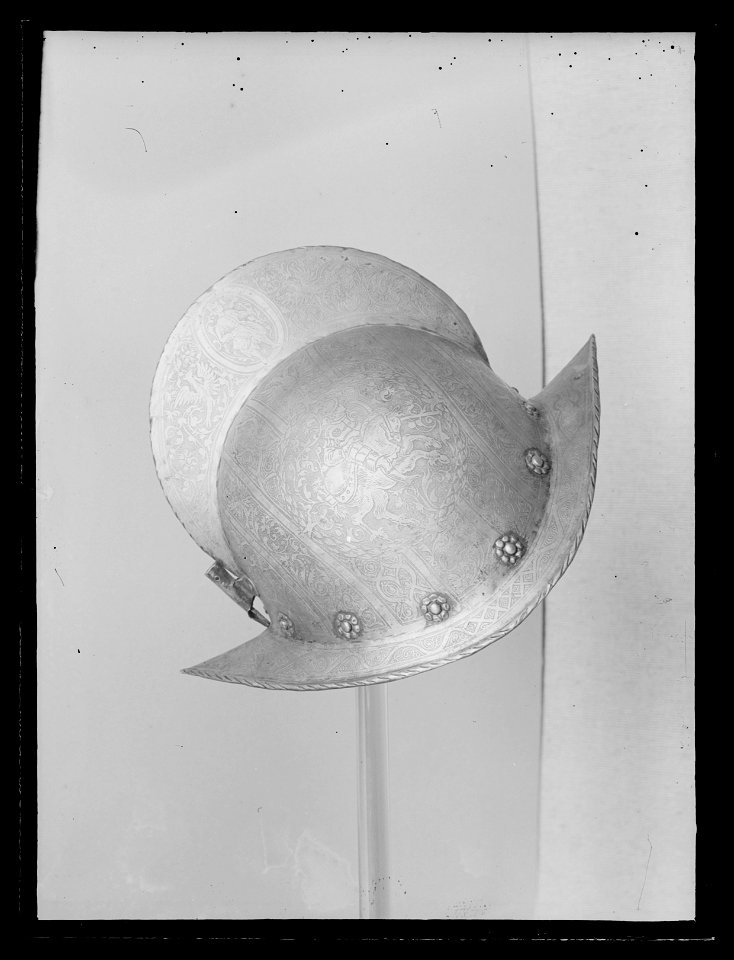 Hjälm, morion. 1500-talets andra hälft-1600-talets början - Livrustkammaren - 2149