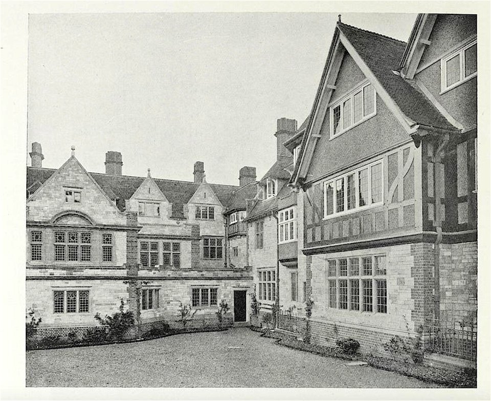 Hollington House, Newbury