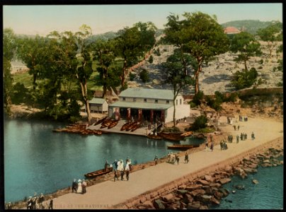 Holiday time at the National Park LCCN2017657718