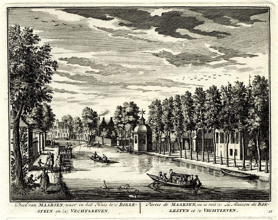 HUA-135700-Gezicht over de Vecht te Maarssen uit het zuiden met links het toegangshek van de buitenplaats Vechtleven en rechts de buitenplaats Bolenstein