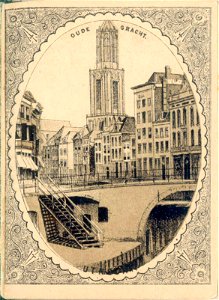 HUA-135045-Gezicht op de Oudegracht te Utrecht met de Bakkerbrug en de huizen aan de zuidzijde van de gracht met op de achtergrond de Domtoren