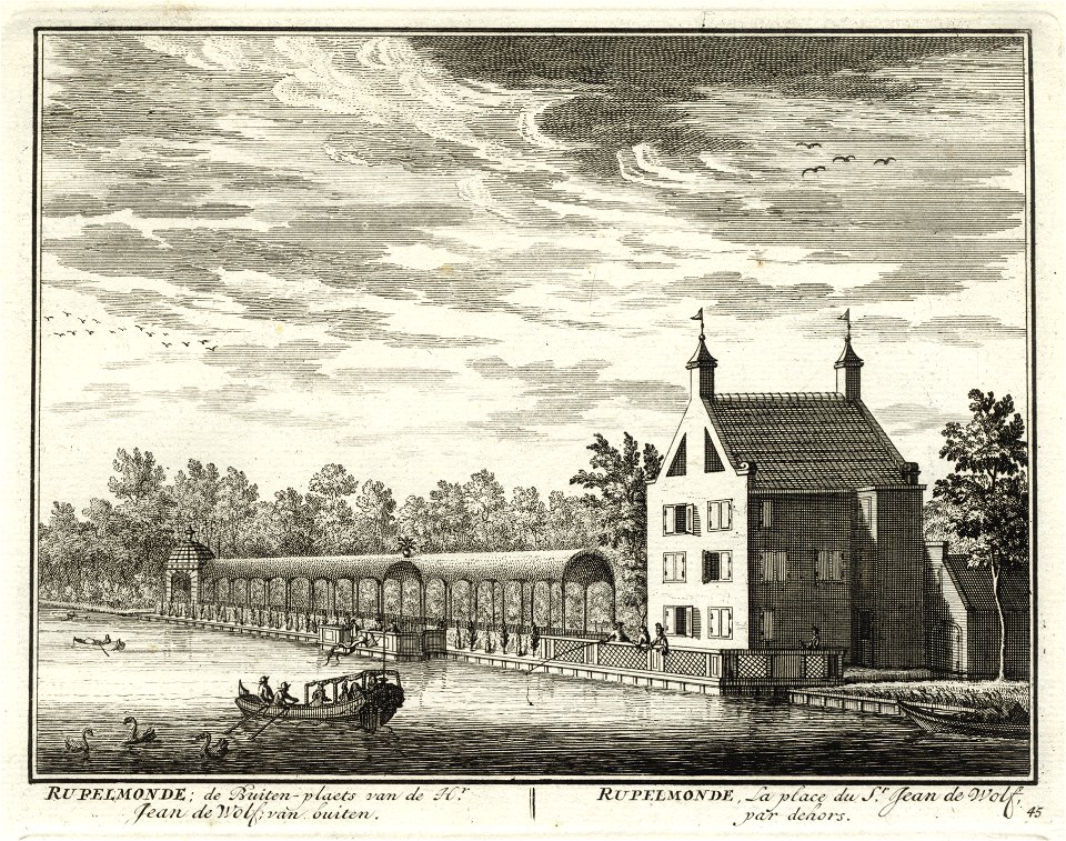 HUA-135734-Gezicht over de Vecht op de buitenplaats Rupelmonde bij Nieuwersluis met langs het water een loofgang eindigend in een prieel