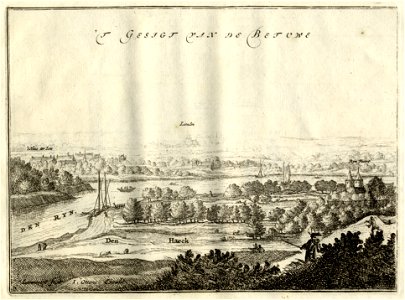 HUA-135362-Gezicht op het landschap bij Rhenen gezien vanaf de Rhenense Berg uit het oosten met links en op de achtergrond de Rijn en de Betuwe en rechts de Rijn