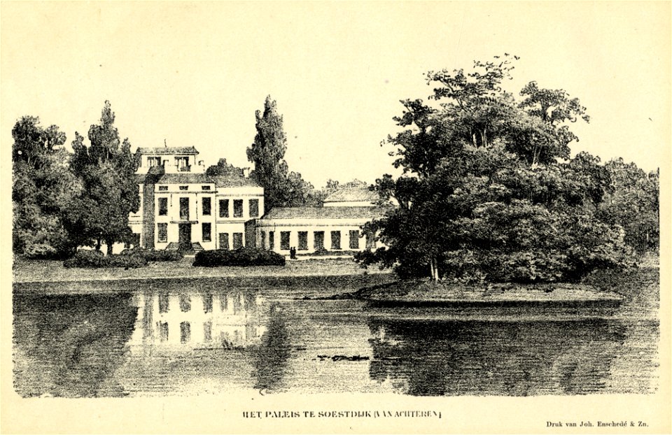 HUA-107472-Gezicht vanuit het park op de achtergevel gedeeltelijk van het paleis Soestdijk te Baarn