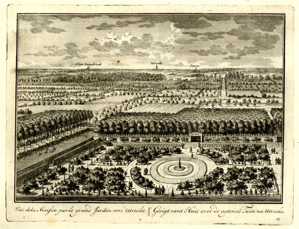HUA-136036-Gezicht vanuit het kasteel Zuilenstein bij Amerongen over de tuin aan de westzijde van het huis in de richting van de stad Utrecht uit het zuidoosten