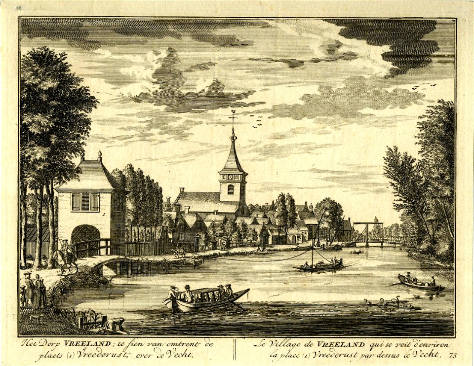 HUA-200867-Gezicht over de Vecht te Vreeland uit het zuiden met links het poortgebouw van de buitenplaats Vrederust