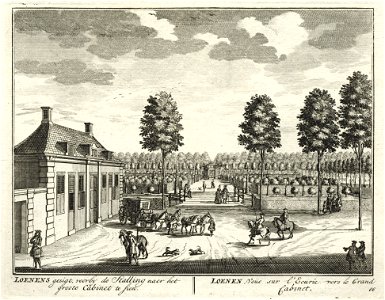 HUA-135755-Gezicht vanuit het huis Loenen bij Loenen in de tuin achter het huis met links de zij en de voorgevel van het koetshuis en op de schtergrond het Grote