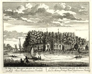HUA-135763-Gezicht over de Vecht in de richting van Vreeland met tussen de bomen het Realeneiland met de zij en de achtergevel van het huis De Nes