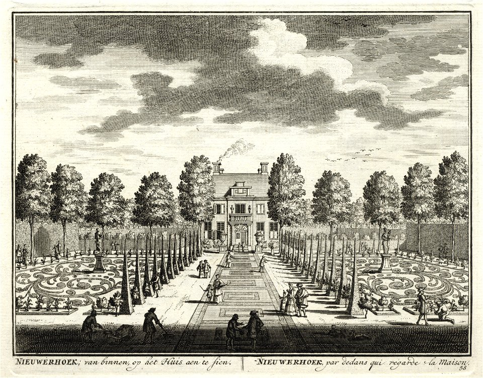 HUA-135747-Gezicht op de voorgevel van het huis Nieuwerhoek bij Loenen vanuit de tuin met broderieparterres