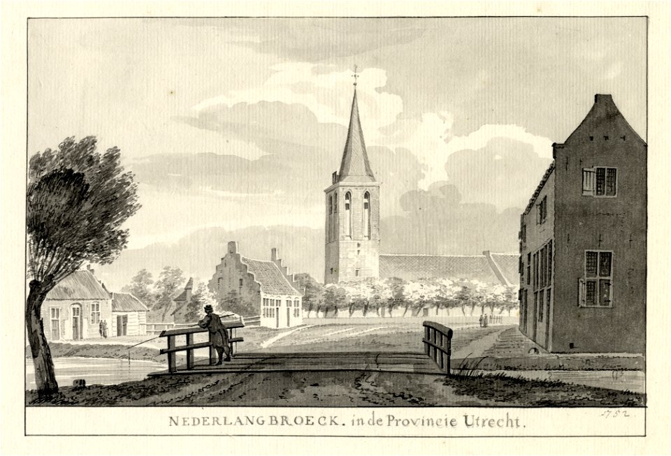 HUA-200756-Gezicht in Nederlangbroek vanaf de brug over de Langbroekerwetering met op de achtergrond de Nederlands Hervormde kerk
