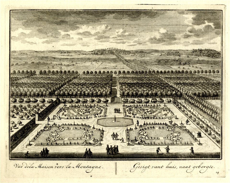 HUA-136033-Gezicht vanuit het kasteel Zuilenstein bij Amerongen over de siertuin aan de achterzijde van het huis in de richting van de Utrechtse Heuvelrug uit he