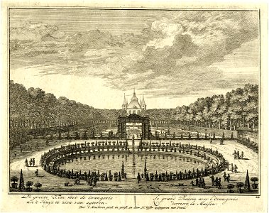 HUA-201408-Gezicht vanaf het paviljoen aan het zuidwestelijke einde van de tuin van de buitenplaats Heemstede te Houten over de grote vijver in de richting van h