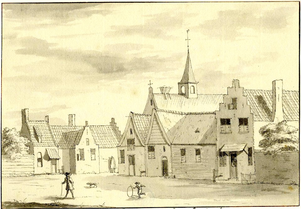 HUA-200235-Gezicht op een plein met aangrenzende huizen en op de achtergrond een kapel te Montfoort