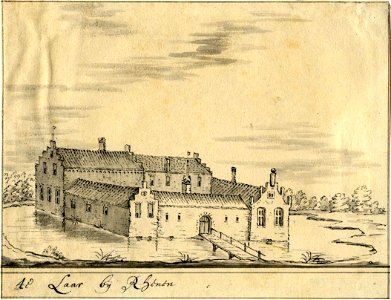 HUA-201499-Gezicht op een omgracht kasteel met drie vleugels rond een binnenplaats