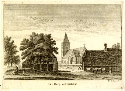 HUA-200637-Gezicht in het dorp Leusden met op de achtergrond de Nederlands Hervormde kerk