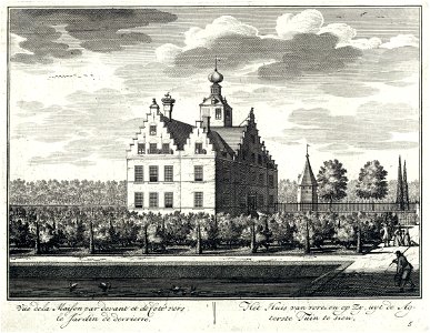 HUA-202174-Gezicht op de zij en de voorgevel van het kasteel Zuilenstein bij Amerongen vanuit de tuin aan de westzijde naast en achter het huis uit het westen