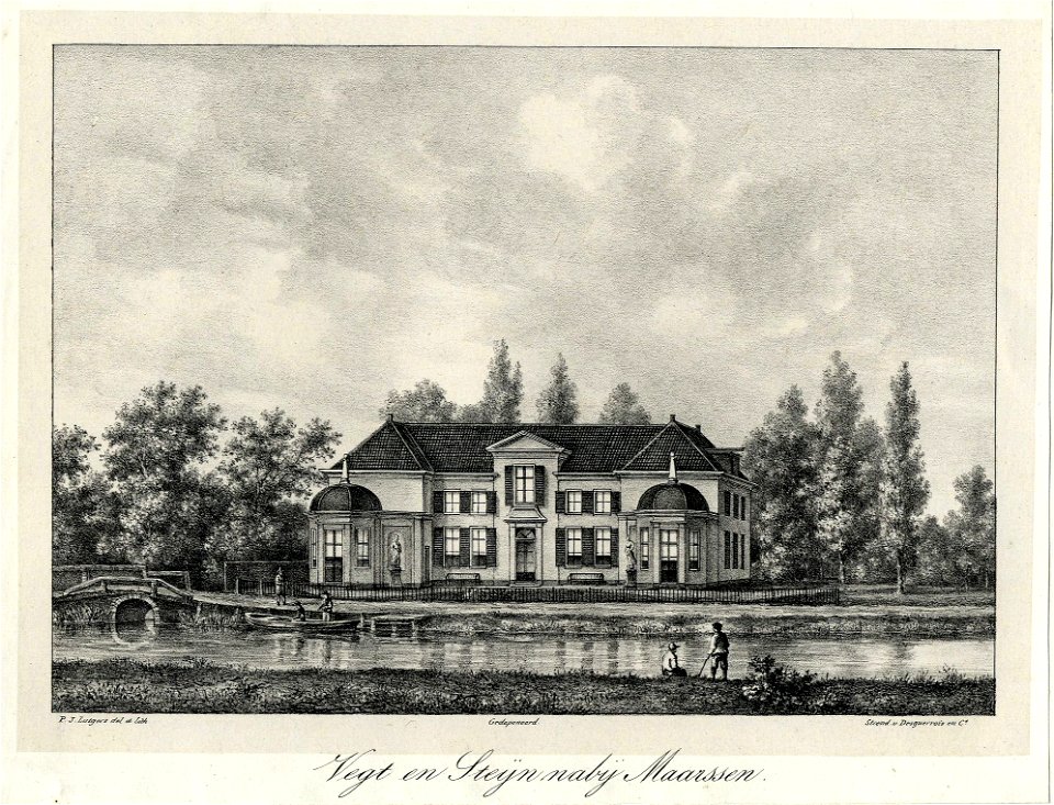 HUA-202043-Gezicht over de Vecht op de voorgevel van het huis Vechtenstein Zandpad 1 te Maarssen
