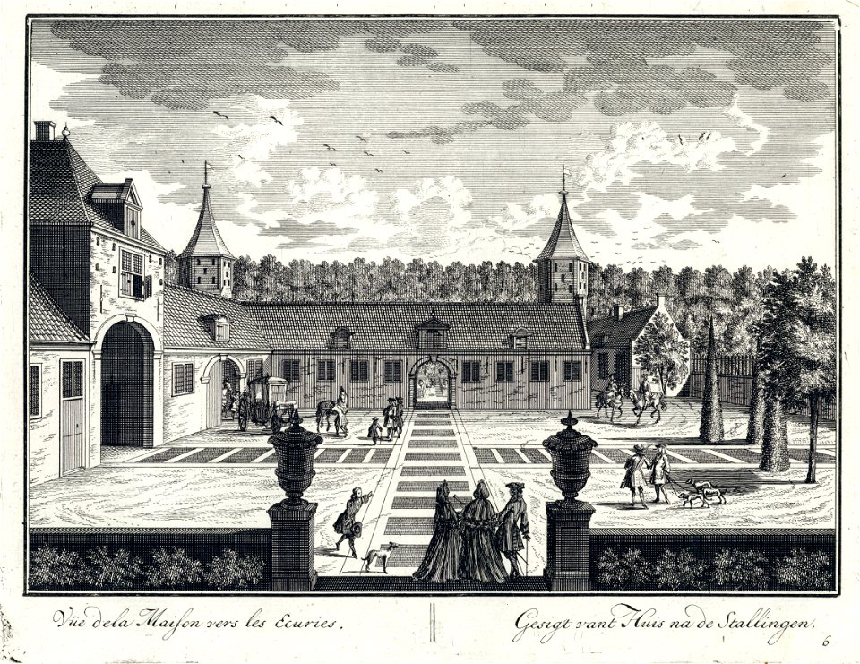 HUA-202175-Gezicht vanaf de trap naar de ingang van het huis op het voorplein van het kasteel Zuilenstein bij Amerongen met het poortgebouw links en de stallen u