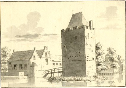 HUA-201527-Gezicht op de woontoren van het huis Lunenburg te Nederlangbroek restant van het middeleeuwse kasteel Lunenburg en links op de achtergrond het tweebeu