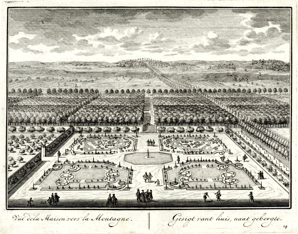 HUA-202183-Gezicht vanuit het kasteel Zuilenstein bij Amerongen over de siertuin aan de achterzijde van het huis in de richting van de Utrechtse Heuvelrug uit he