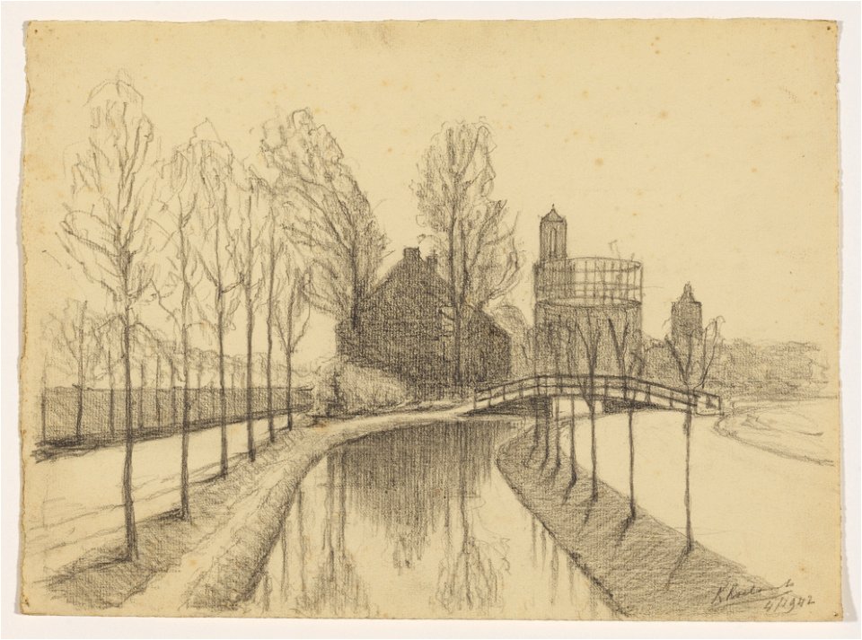 HUA-206615-Gezicht op de Blauwkapelseweg rechts te Utrecht uit het noorden met een van de gashouders op het terrein van de Gemeentelijke Gasfabriek Wittevrouwens