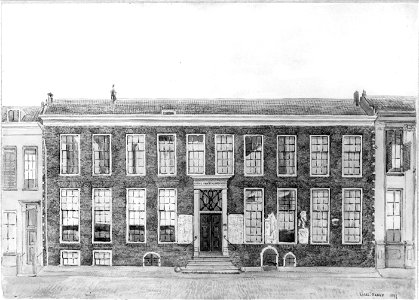 HUA-30676-Gezicht op de voorgevel van het huis Achter St Pieter 18 het Notarishuis te Utrecht