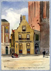 HUA-31708-Gezicht op de voorgevel van café restaurant Nieuw Hollandsch Koffiehuis aan het Domplein te Utrecht met rechts een gedeelte van de onderbouw van de Do