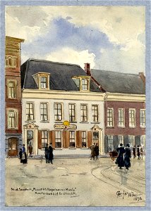 HUA-31713-Gezicht op de voorgevel van de studentensociëteit PHRM Munsterkerkhof 3 te Utrecht met een gedeelte van de beide aangrenzende huizen uit het zuidenNB 