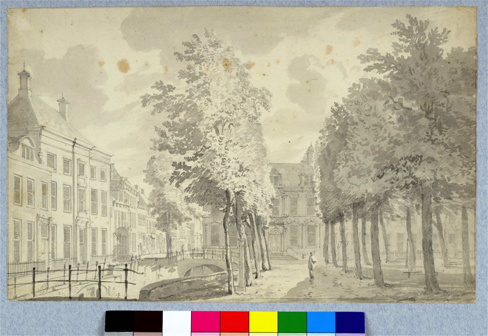 HUA-30183-Gezicht op de zuidoosthoek van het Janskerkhof te Utrecht uit het noorden met links de voorgevels van de huizen langs de Drift en de Drift met de Maar