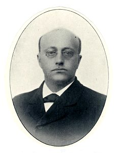 HUA-32122-Portret van JMS Baljon geboren 1861 hoogleraar in de theologie aan de Utrechtse universiteit 1895 1908 overleden 1908 Borstbeeld van voren in ovaal
