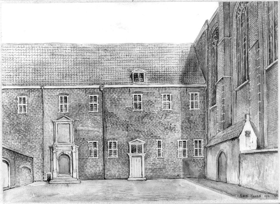 HUA-31663-Gezicht op de oostgevel met de ingang van het voormalige St Catharijneklooster aan de Lange Nieuwstraat te Utrecht met rechts een gedeelte van de St C
