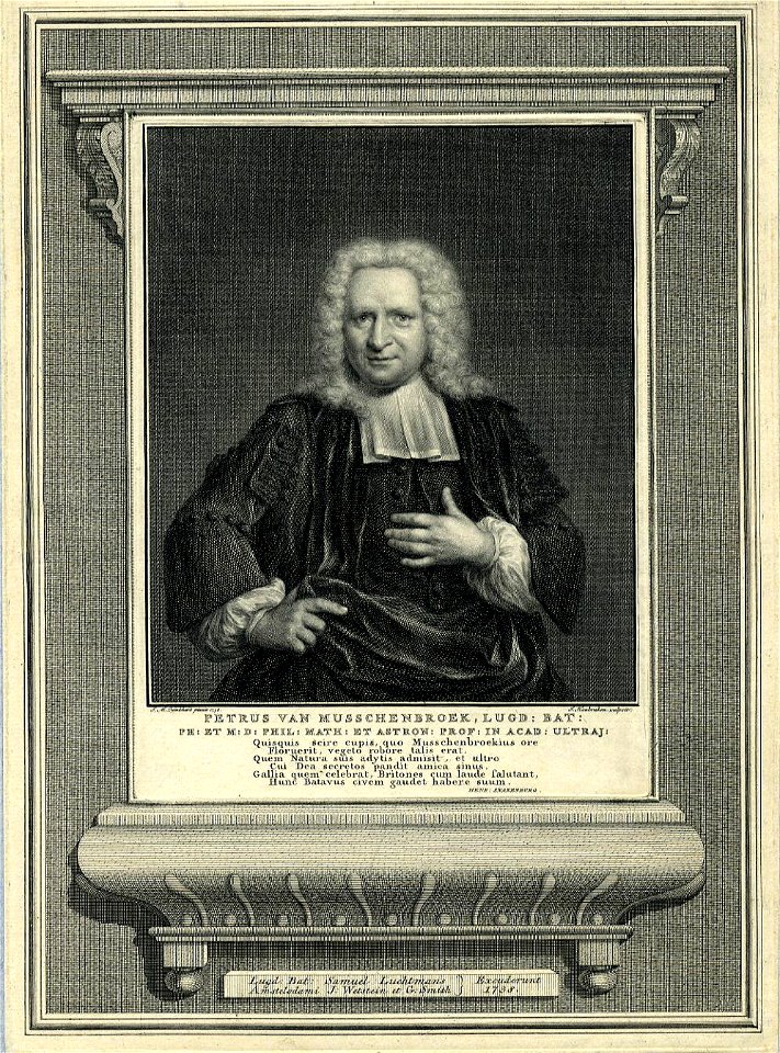 HUA-31984-Portret van Petrus van Musschenbroek geboren 1692 hoogleraar in de wiskunde aan de Utrechtse hogeschool 1723 1740 overleden 1761 Te halve lijve van vo