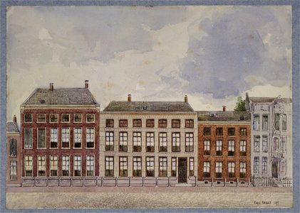 HUA-31680-Afbeelding van de voorgevels van de huizen Drift 25 rechts 29 gedeeltelijk te Utrecht waarvan het witte gebouw in gebruik is als museumgebouw voor het