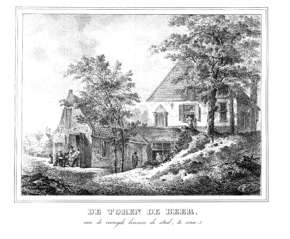 HUA-36721-Gezicht op de stadszijde van de stadswal te Utrecht met de toren de Beer uit het zuiden gezien