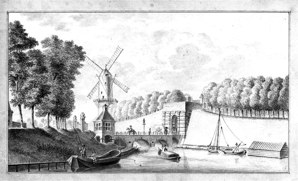 HUA-36527-Gezicht over de stadsbuitengracht op de stadswal te Utrecht met de Tolsteegbrug en poort links de singel en op de achtergrond de molen op de Bijlhouwe