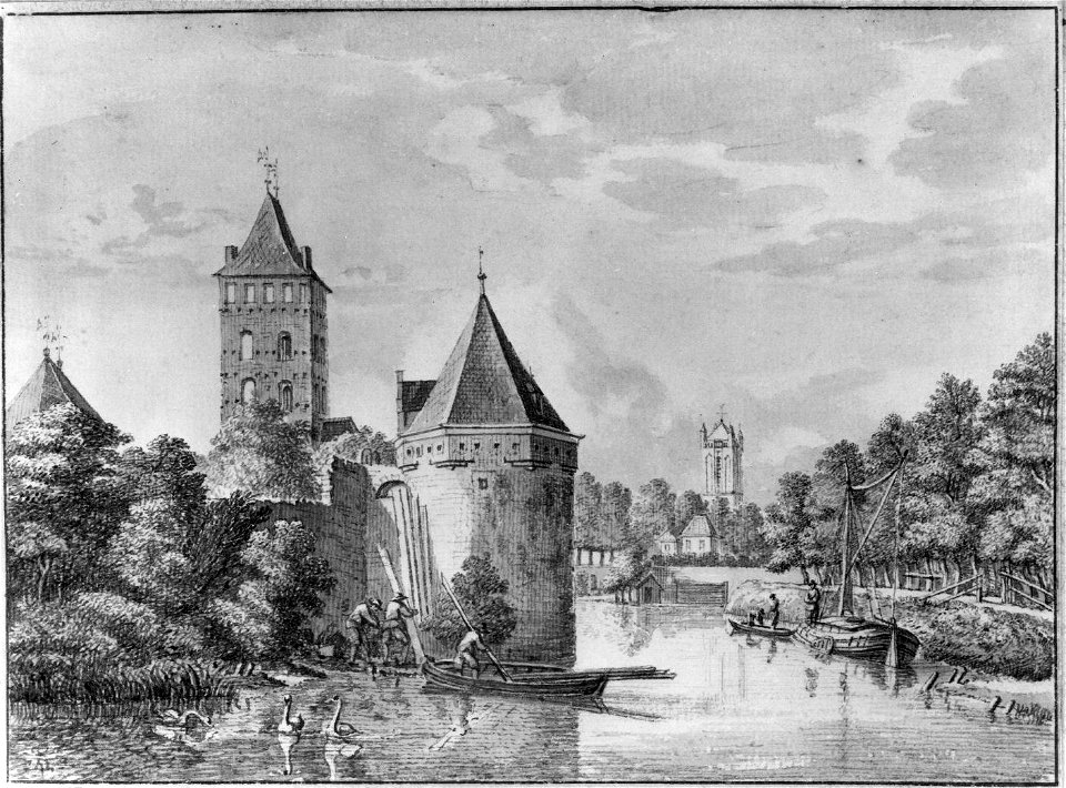 HUA-36673-Gezicht over de stadsbuitengracht op de stadswal te Utrecht uit het oosten met de toren de Vos en een gedeelte van de Plompetoren links de bomen op he