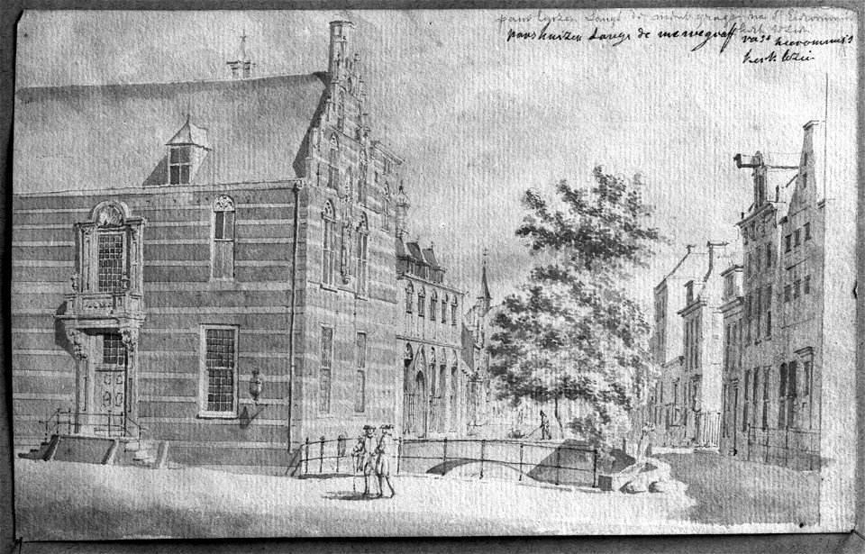HUA-35459-Gezicht op de Kromme Nieuwegracht te Utrecht met links Paushuize uit het westen