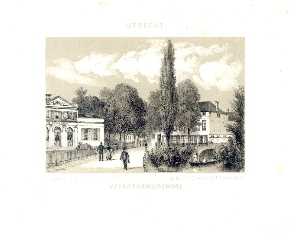 HUA-38069-Gezicht vanuit de Nieuwe Baan te Utrecht op de Biltsche Grift met de Gildbrug en links de voorgevel van het huis De Oorsprong en op de achtergrond de 