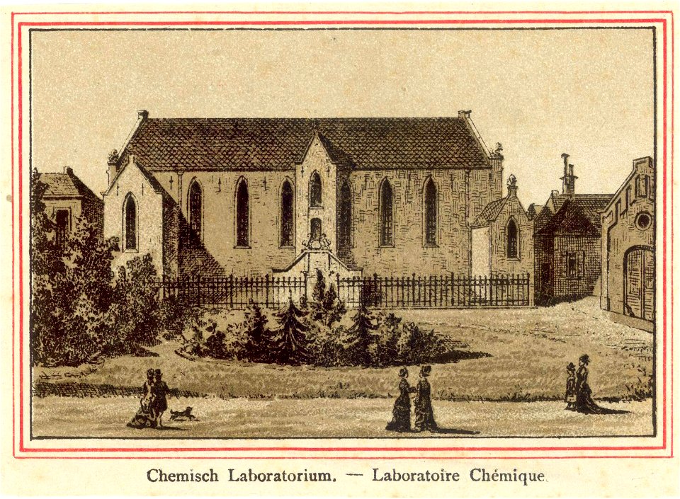 HUA-38432-Gezicht vanaf de stadswal te Utrecht op de voorgevel van het Chemisch Laboratorium Leeuwenbergh Servaasbolwerk A 1056 te UtrechtNB Het adres Servaasbo