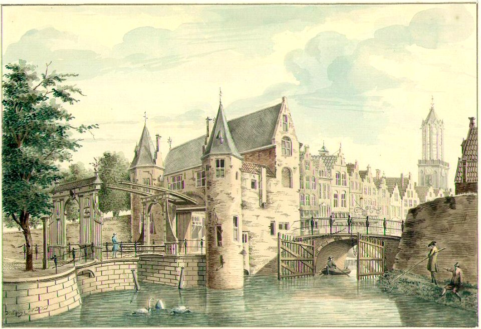 HUA-38479-Gezicht over de stadsbuitengracht te Utrecht op de Weerdpoort en Weerdbrug en rechts de Zandbrug met de voorgevels van de huizen aan de oostzijde van 