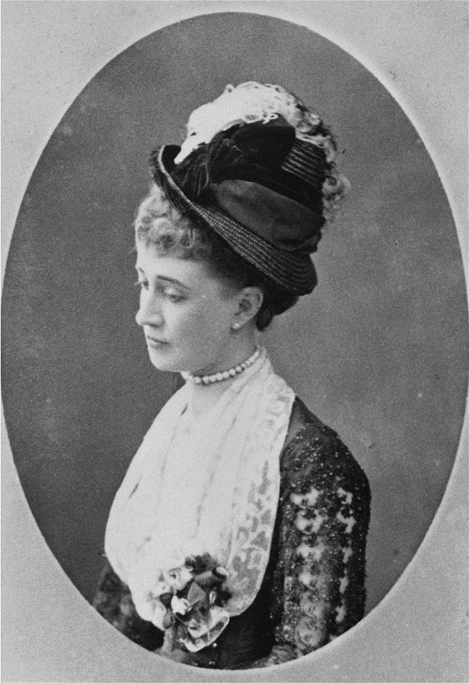 Hélène Standish (1847-1933) A