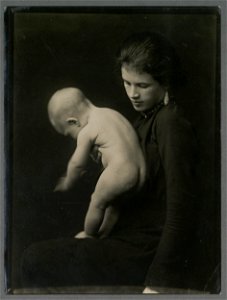 Ida John with her son, David (5349101)