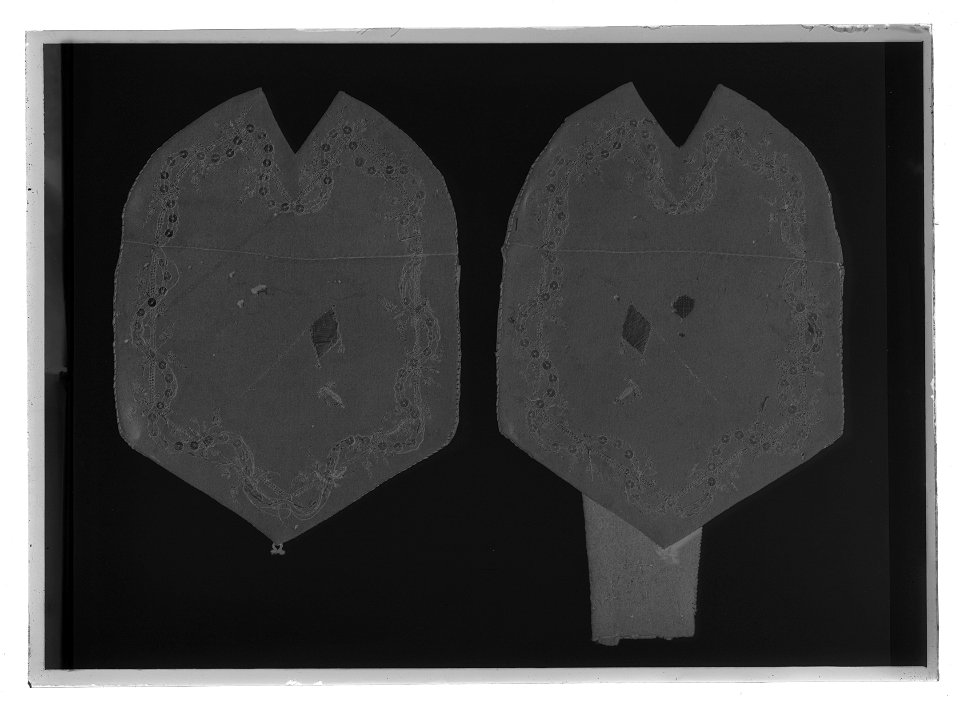Hölsterkappor, 1 par - Livrustkammaren - 78265-negative