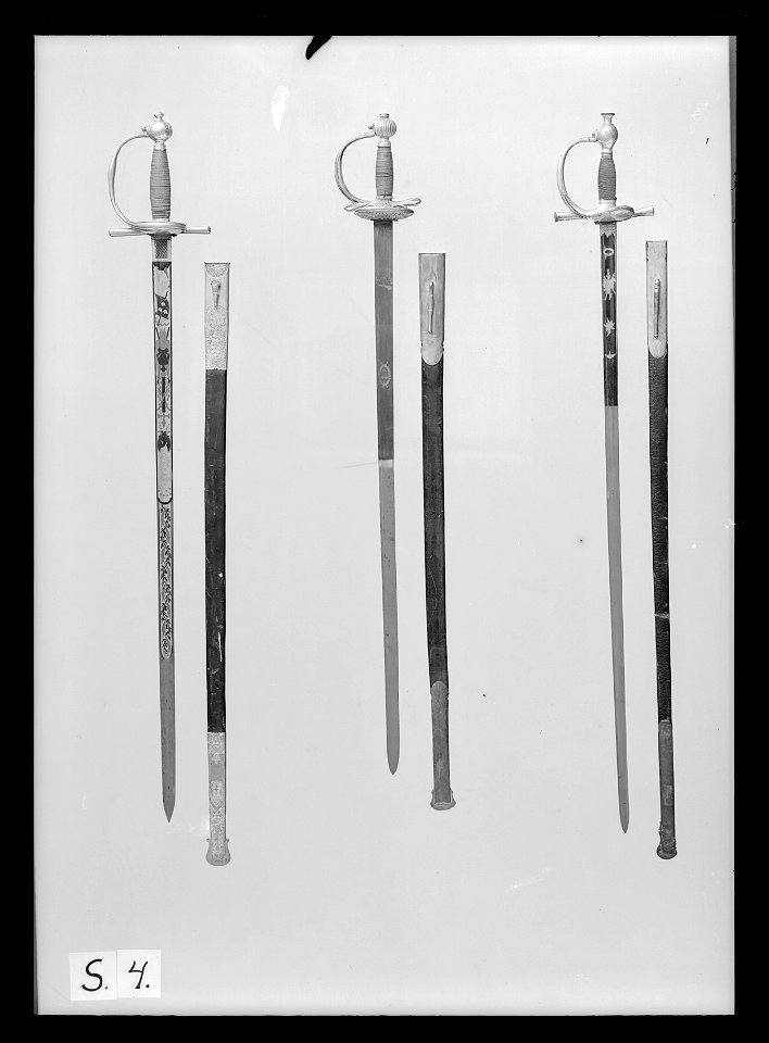 Infanteriofficersvärja, Sverige 1818-1844 - Livrustkammaren - 43587