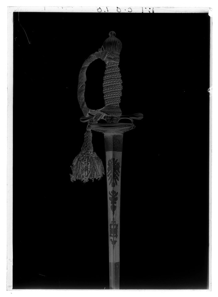 Infanteriofficersvärja, ca 1765-1772 - Livrustkammaren - 18633-negative