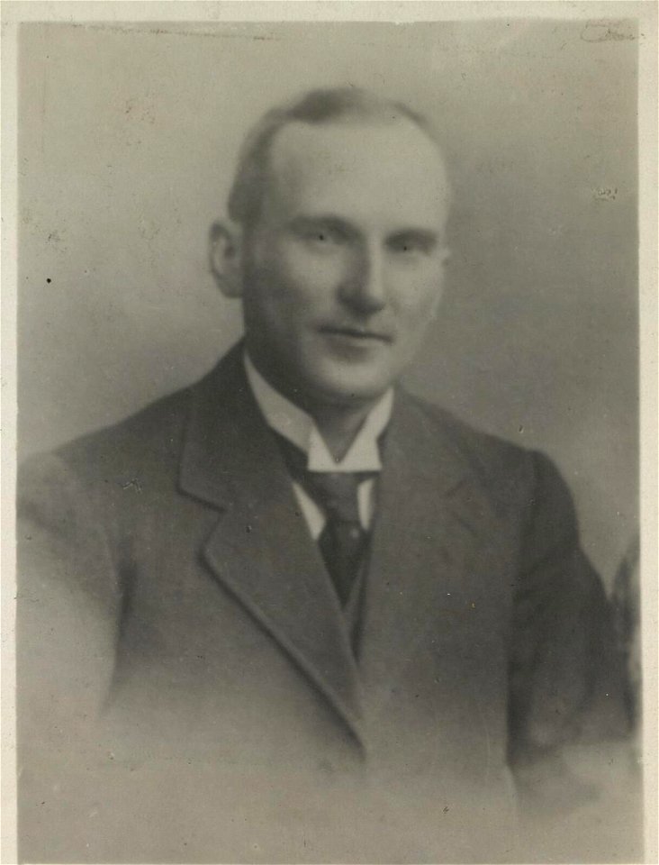 J. R. Jarrett (5449782)